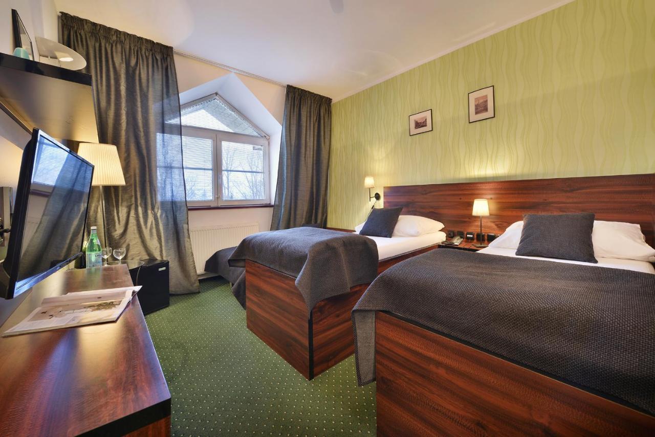 Parkhotel Morris Нови-Бор Екстер'єр фото
