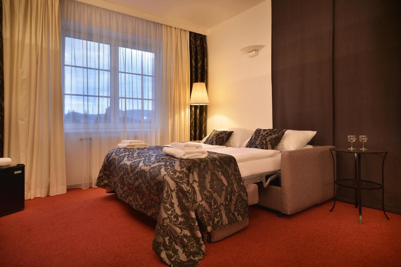 Parkhotel Morris Нови-Бор Екстер'єр фото