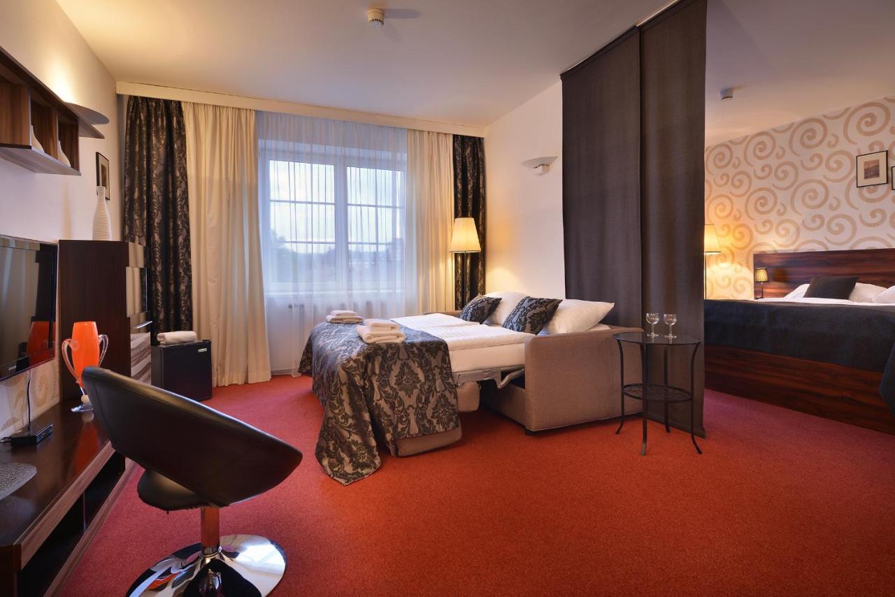 Parkhotel Morris Нови-Бор Екстер'єр фото